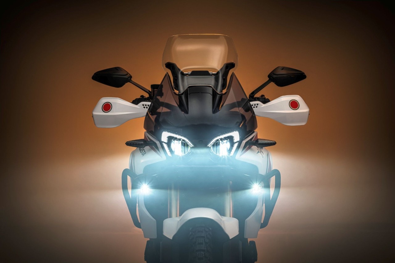 Test ANTEPRIMA - MV Agusta LXP Orioli: lucida follia +VIDEO+